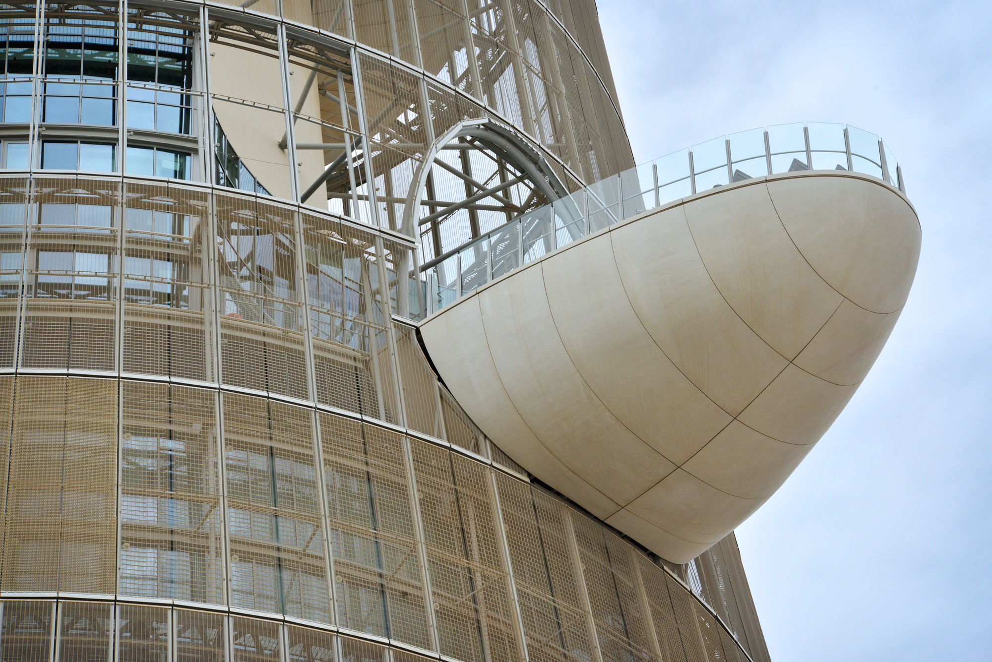 Aspire Tower Qatar Bfg Architecture